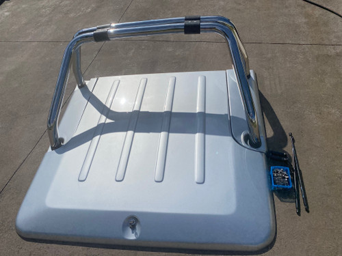 VW AMAROK USED 3 PIECE HARD LID IN REFLEX SILVER 030071 WITH CHROME BARS