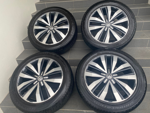 VW AMAROK 580 V6 USED 20 INCH  WHEELS AND TYRES 2H6 601 025 F