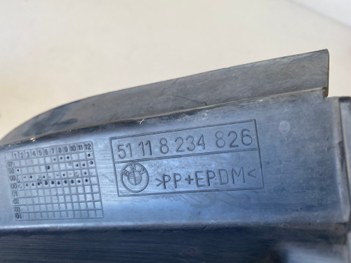 BMW E46 COUPE EARLY USED RH FOGLIGHT  MONTING BRACKET 51 11 8 234 826