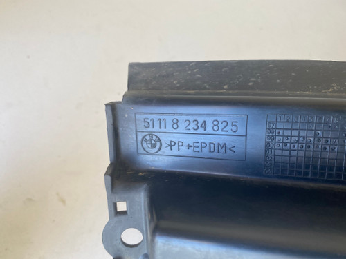 BMW E46 COUPE EARLY USED LH FOGLIGHT  MONTING BRACKET 51 11 8 234 825