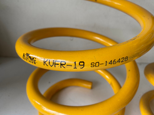 VW TRANSPORTER T5 USED FRONT RAISED COIL SPRINGS KING SPRINGS KVFR - 19