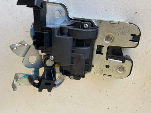 VW JETTA USED BOOT LOCK ACTUATOR 5C6 827 505 C
