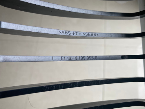 BMW E46 COMPACT USED LH CHROME GRILLE 51.13 - 8 195 057 .9