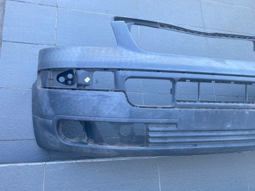 VW TRANSPORTER T5 EARLY USED FRONT BUMPER COVER 7H0 807 101   7G9