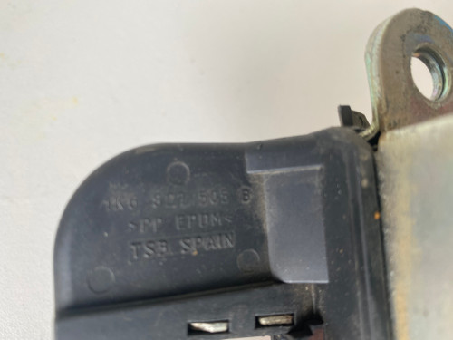 VW GOLF MK5 USED TAILGATE LOCK MECHANSM 1K6 827 505 B