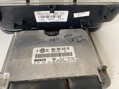 VW GOLF MK4 2L APK SPORTS MANUAL USED ENGINE IMOBILIZER SET 06A 906 018 GP  1J5 920 826 A