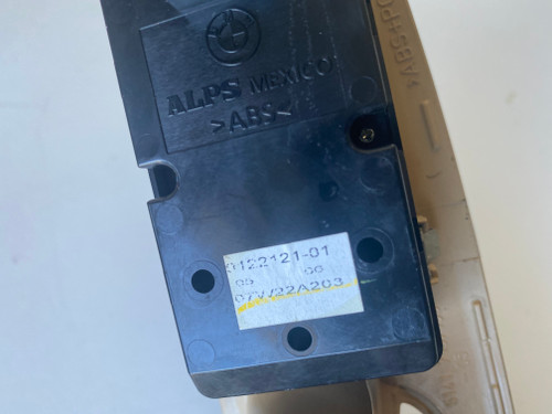 BMW E70 USED DRIVERS WINDOW SWITCH WITH CREAM GRAB HANDLE 51417137138  9122121-01