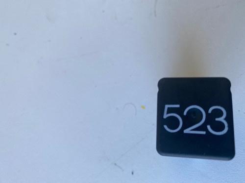 VW BEETLE 2012-2016 USED ACCESORIE POWER RELAY 5C0 951 253 A   523 