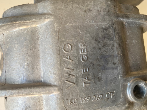 VW BEETLE 2012-2016 CTHD USED ENGINE MOUNT 1K0 199 262 CF