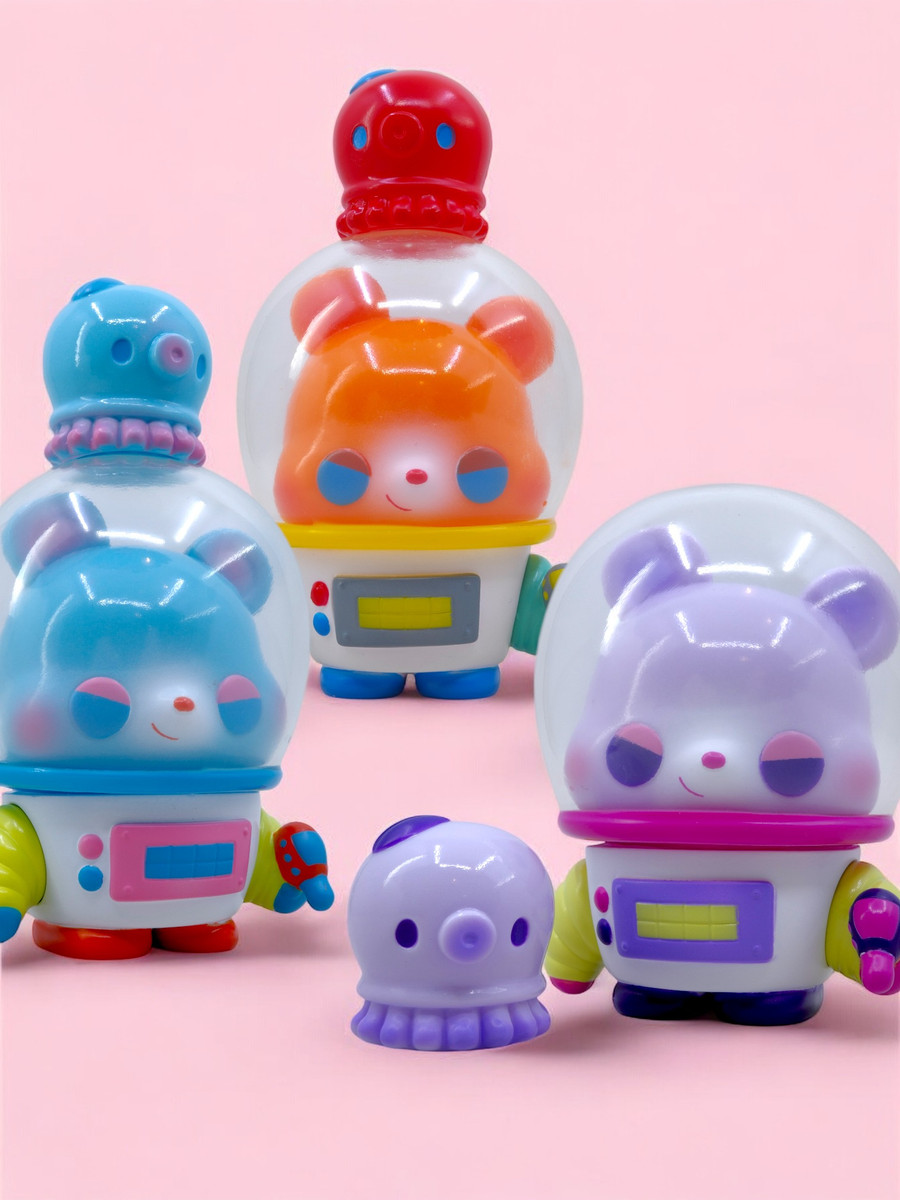 Seri Norica Ningendomo Sofubi Figure (OG Colorway) main image 0