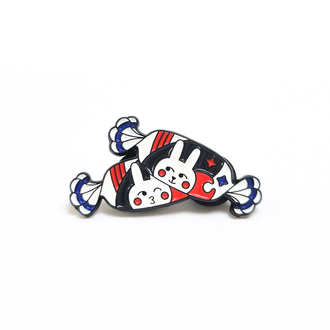 White Rabbit Enamel Pin - myplasticheart