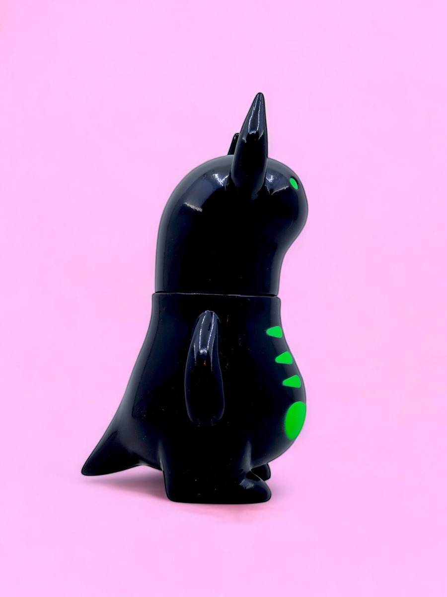 Upper Sky Monster Bo Skull Green by Konosuke Chishima - myplasticheart