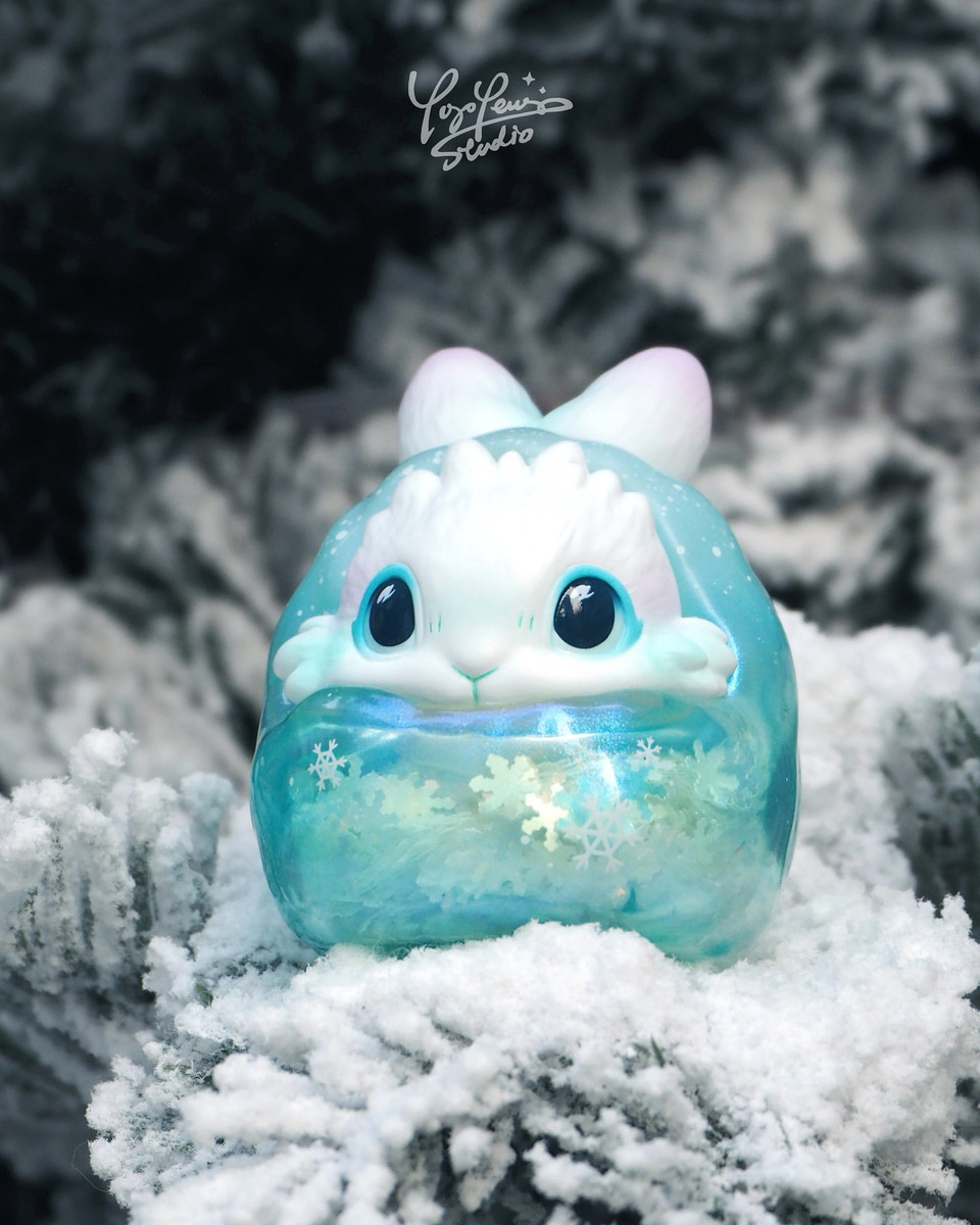 Raby Daruma Snow by Yoyo Yeung - myplasticheart