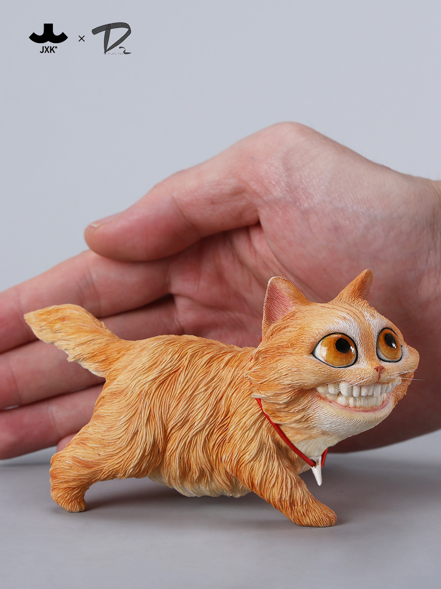 Urban Legends Grinning Cat Figurine PRE-ORDER SHIPS Q2 2025