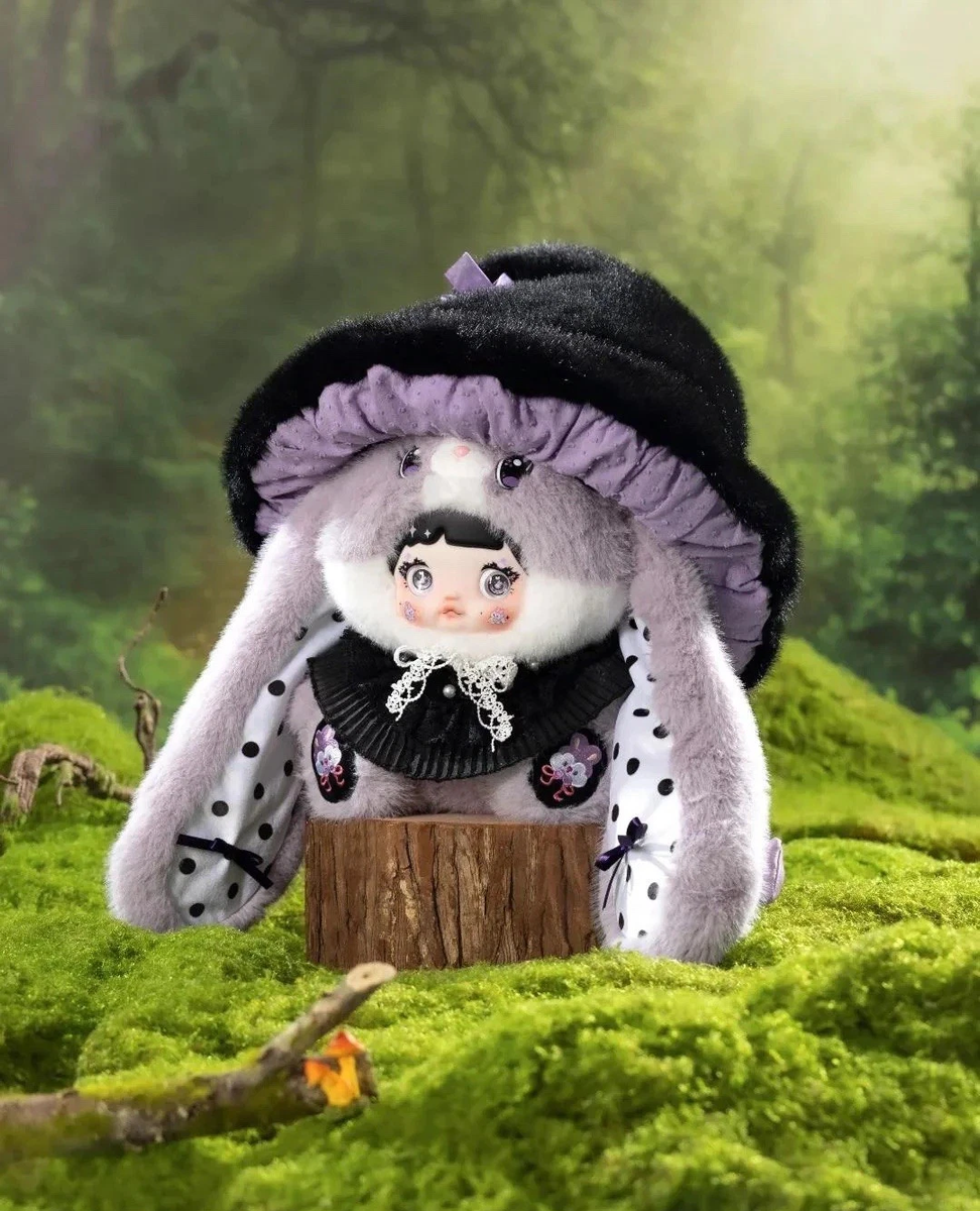 Nommi 400% Mushroom Hat Vinyl Plush Keychain Blind Box