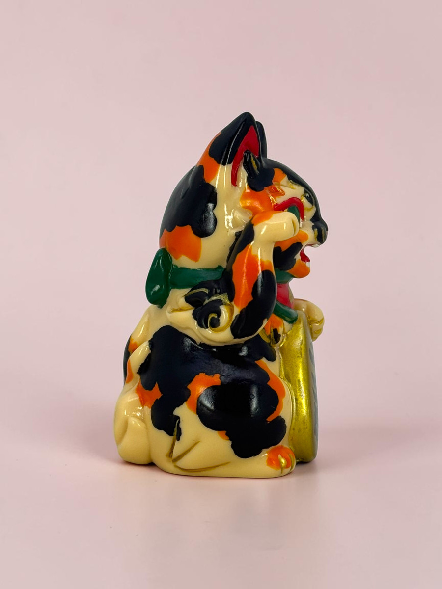 Bake Lucky Cat Tortoise Shell by Genkosha - myplasticheart