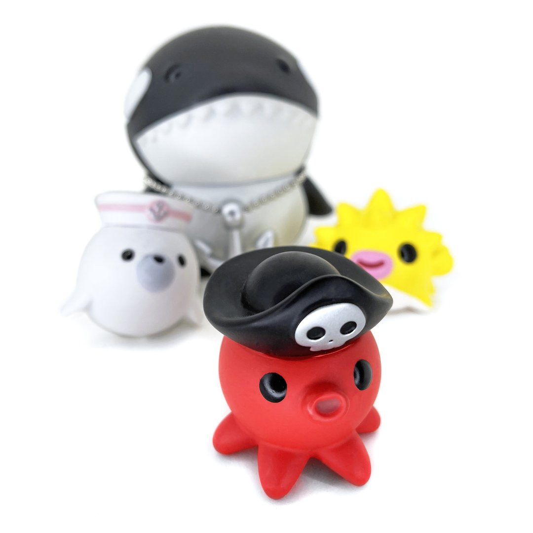 Orca & Friends OG Black by Kaze Studio - myplasticheart