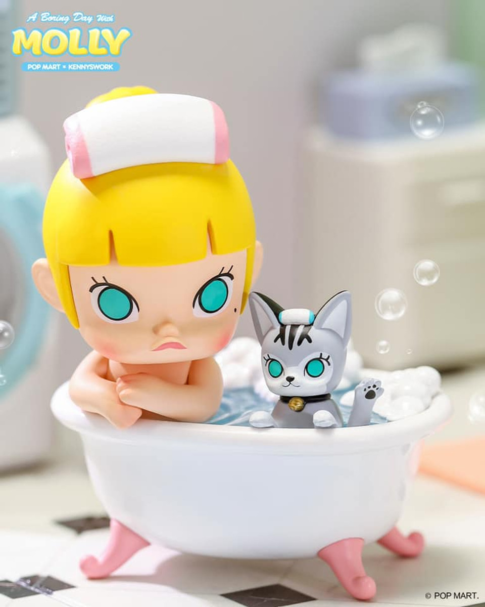 A Boring Day with Molly Series Blind Box - myplasticheart