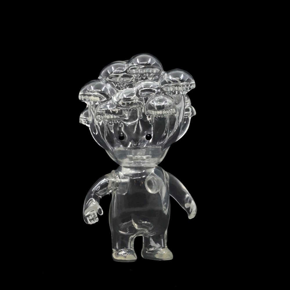 MMMR Clear by Skull Toys - myplasticheart