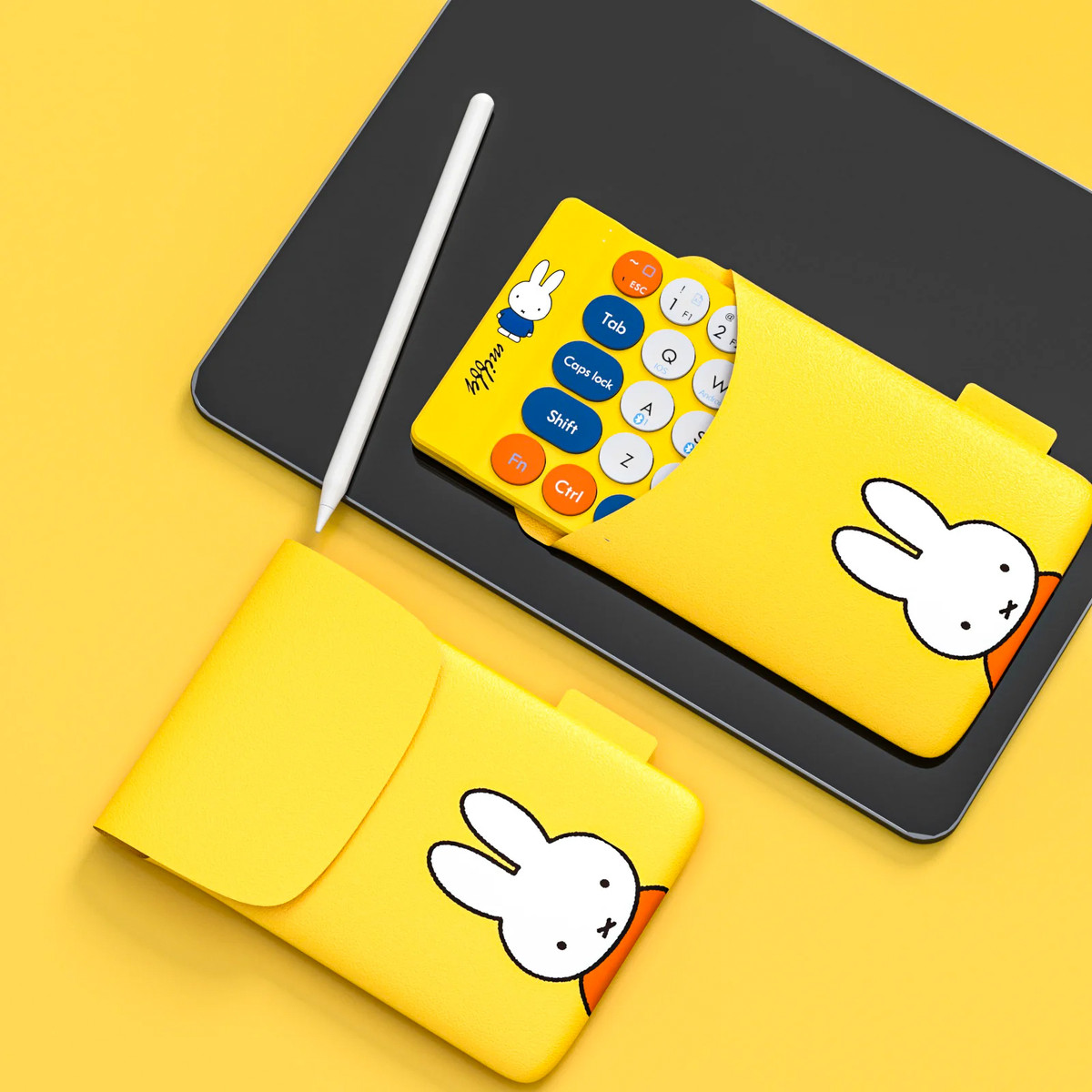 ミッフィー　miffy foldable keyboard Mipow X Miffy SLIM-FOLD Foldable Wireless Bluetooth Keyboard