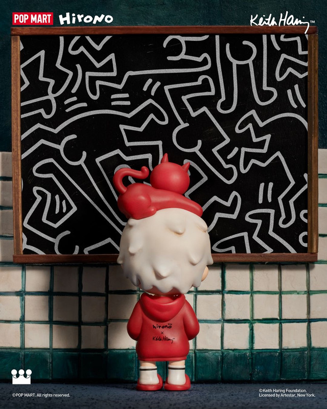 Hirono x Keith Haring Figure PRE-ORDER SHIPS AUG 2024