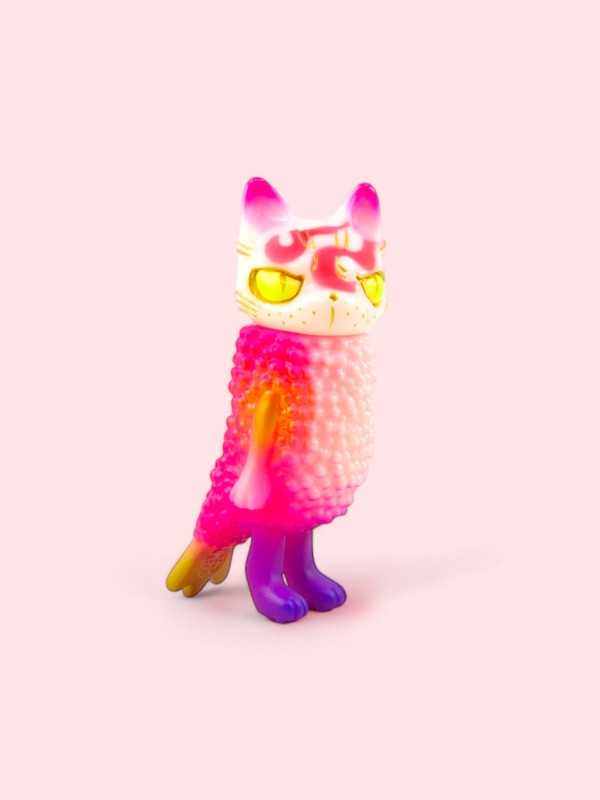 Ebineko Shimmering Pink GID by Yasu