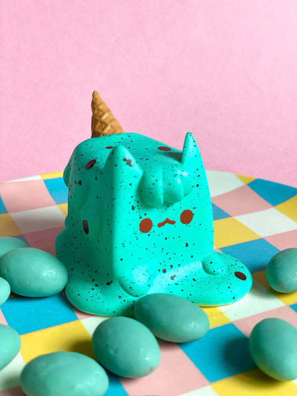 Mint Choco Ice Cream Cat by Rato Kim