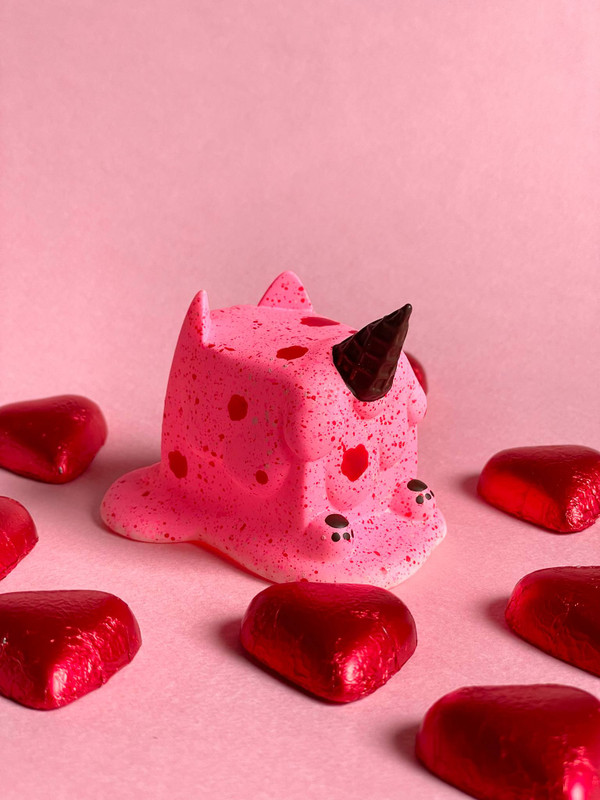 Cherry Love Ice Cream Cat by Rato Kim