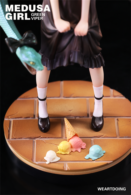 Medusa Girl Green Viper PRE-ORDER SHIPS Q4 2026