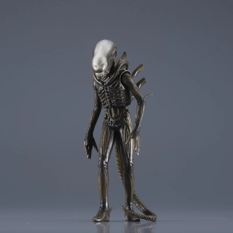 20th Century Studios Alien Blind Capsule