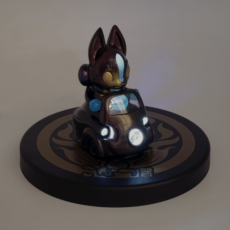 Lumisofvi : Konta Black Set (Mini Figure with Light-up Car + Base)