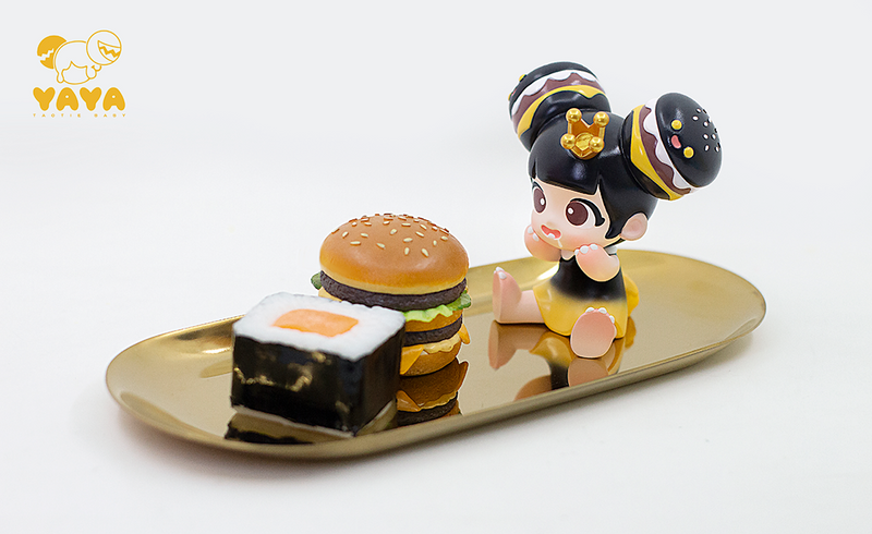 Yaya Burger Black by Moe Double Studio PRE-ORDER SHIPS SEP 2020