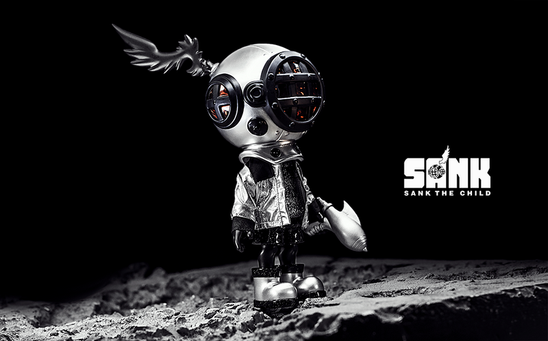 Little Sank Space Traveler Silver by Sank Toys PRE-ORDER SHIPS SEP 2020