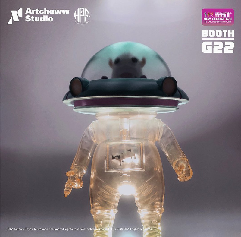 Special Combat Aircraft Cul of War (C.O.W.) Light Source Camouflage