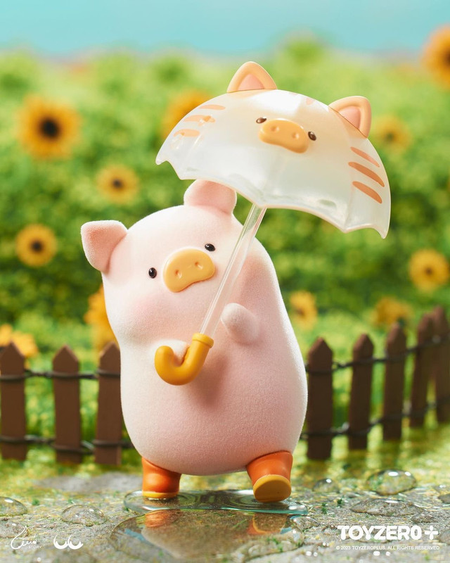 Lulu the Piggy's Travel Series Blind Box by Cici's Story