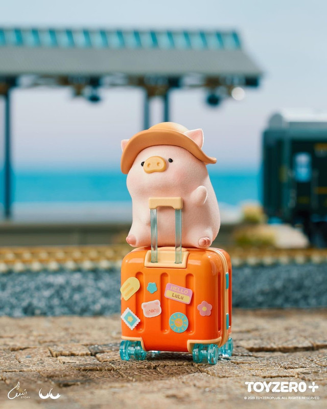 Lulu the Piggy's Travel Series Blind Box by Cici's Story
