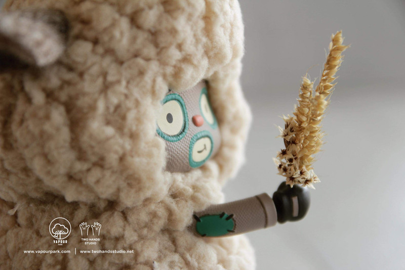 The Fluffy Robber by Two Hands Studio X Vapour Park PRE-ORDER SHIPS DEC/JAN 2024