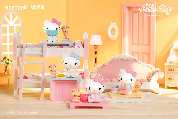 Hello Kitty Sweetheart Playmate Series Blind Box - myplasticheart