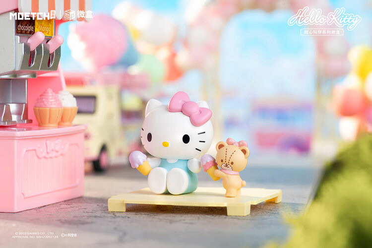 Hello Kitty Sweetheart Playmate Series Blind Box - myplasticheart