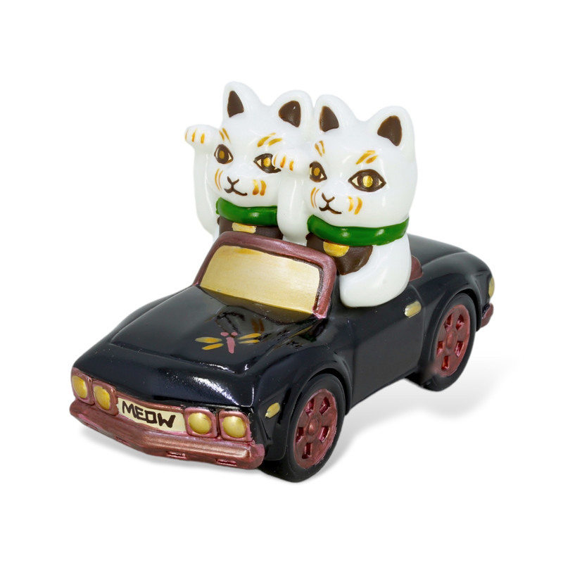 Lucky Meow Meow Car White by Genkosha
