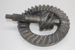Richmond 79-0007-1 Pro Gear 5.67 Ratio Ford 9" 28 Spline Ring & Pinion 