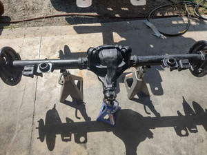 GM 3969277NF 10 Bolt 7.5 Rear End 411 Gear 72 Chevelle Rear End Posi Drum Brake