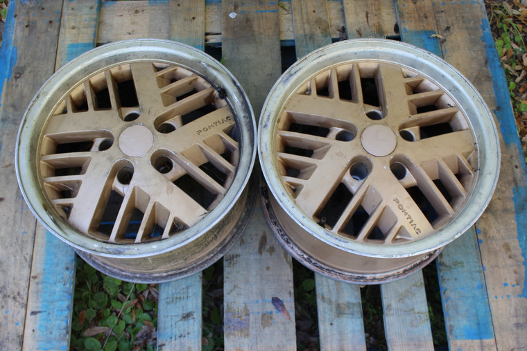 16 X 8 Aluminum Finned Gold Trans Am Firebird Wheels 5 on 4 3/4 