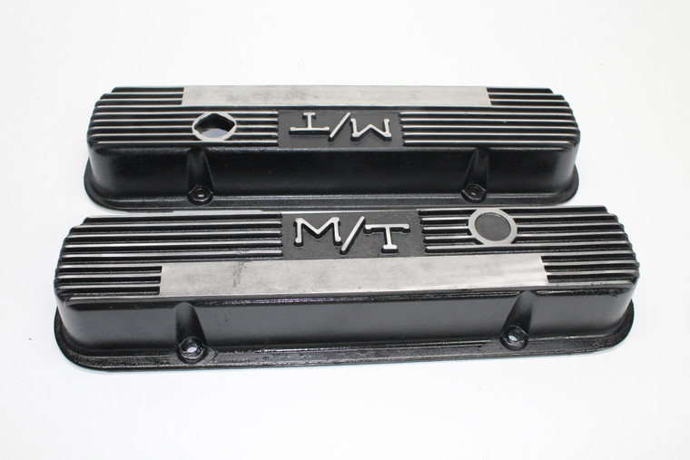 Mickey Thompson 140R-11B-Pontiac Black M/T Aluminum Finned Valve Covers