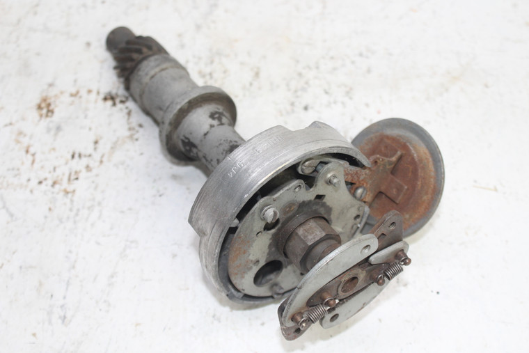 GM 1111148 1970 Pontiac Grand Prix GTO Points Ignition Distributor Original OEM