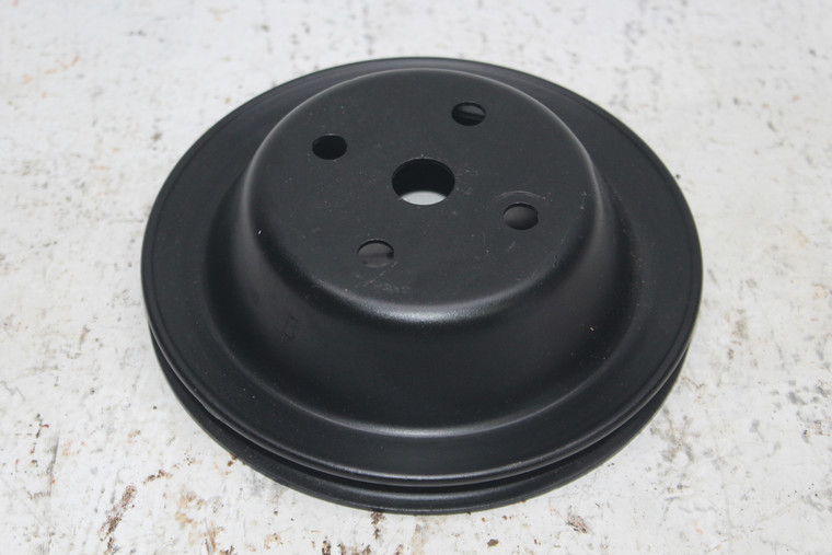 GM 329671 NOS Fan Water Pump Pulley 1973-75 Chevy Camaro Nova Firebird 