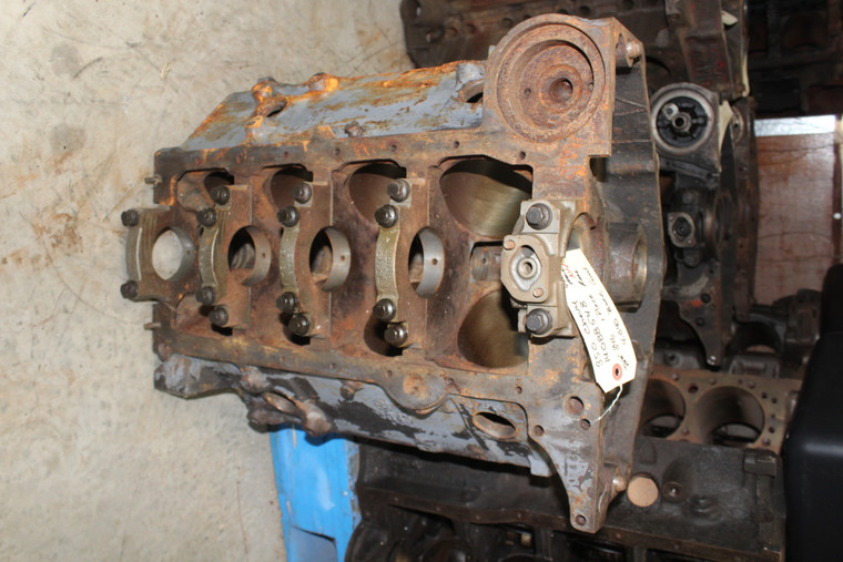 GM 14088548 Small Block Chevy 350 Bare Block 4 Bolt Main ARP Good 4.040 Bore 