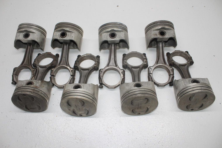 Ford TRW E7ZE-6110-HA Small Block 302 Forged Flat Top Pistons C80E-A Connecting Rods