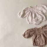 Annie & Charles® κορμάκι με κέντημα από οργανικό βαμβάκι κρεμ, 3-6M (ORDAC10958-el)