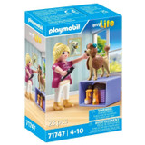PLAYMOBIL 71747 Groomer με κανίς και αξεσουάρ, My Life, 23 κομμάτια, Ηλικία 4+ (CDPL71747-el)